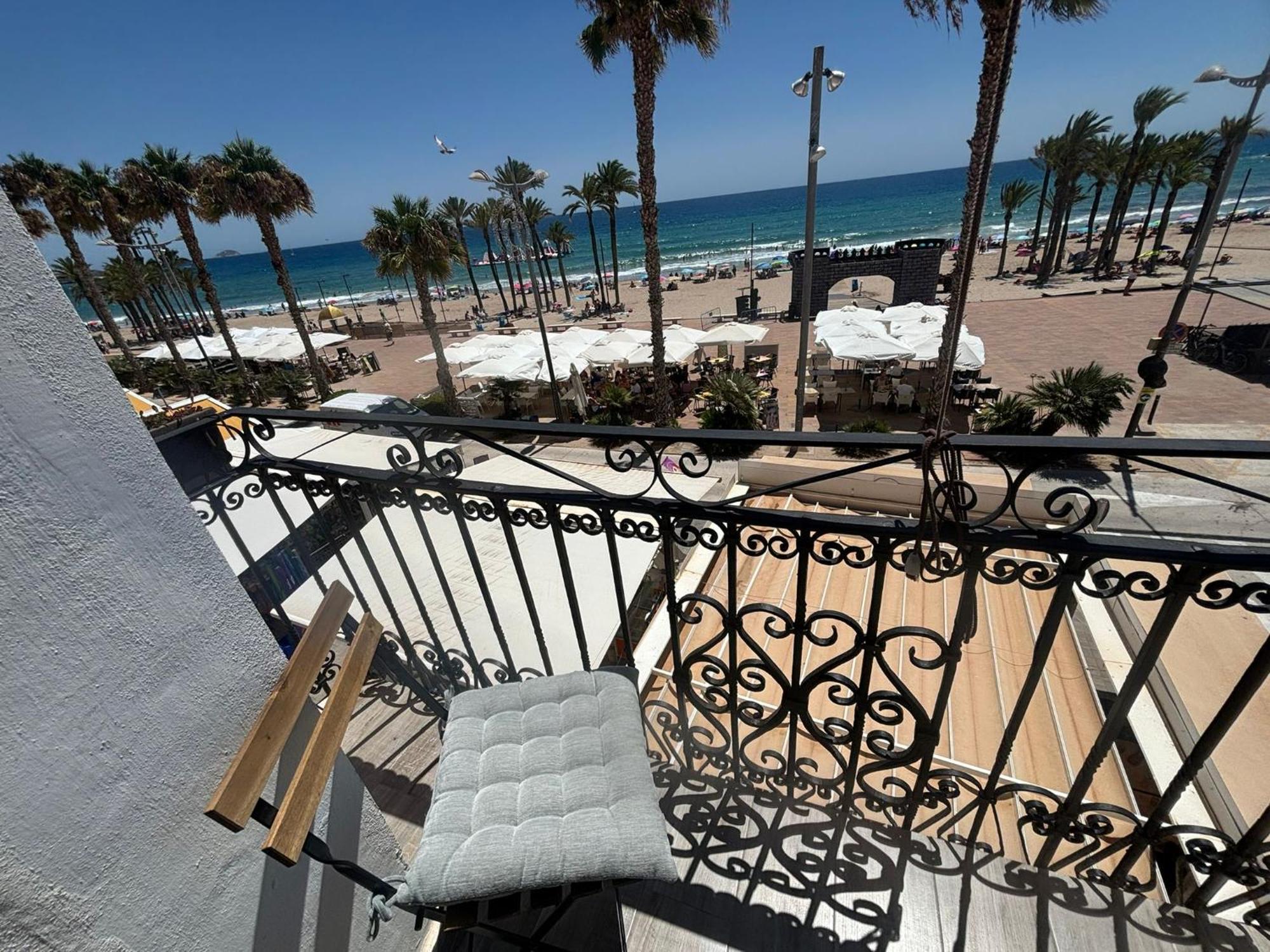 H&B Costablanca Apartment Villajoyosa Ngoại thất bức ảnh